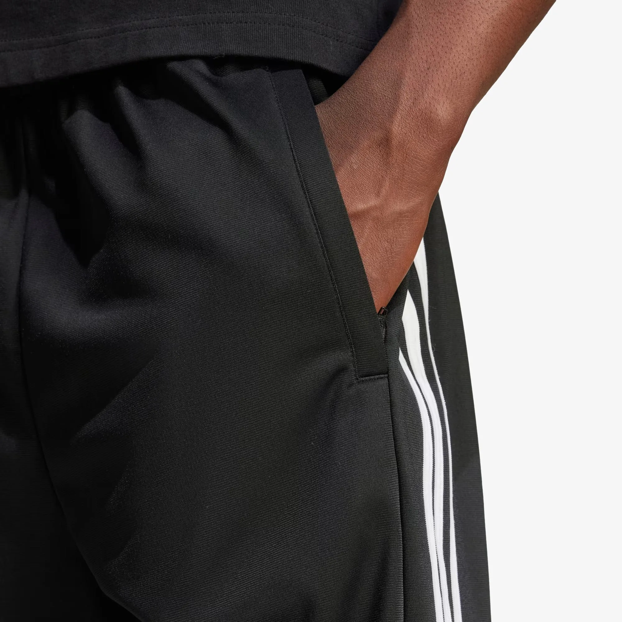 ADIDAS ORIGINALS | ADIBREAK PANTS { BLACK