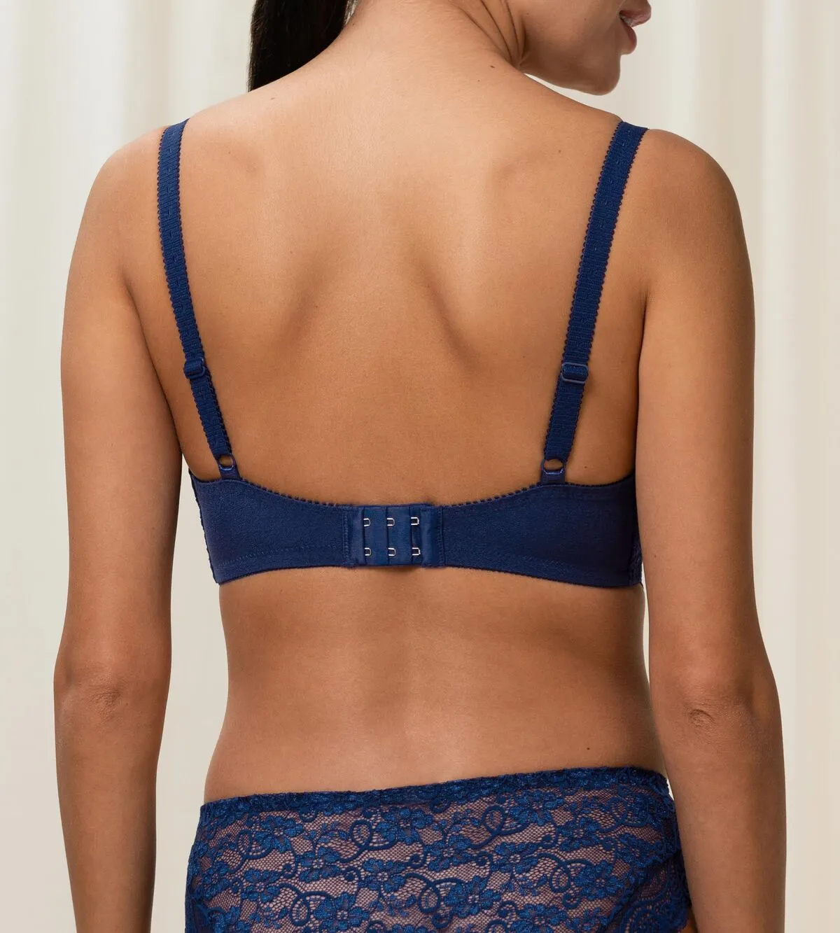 Amourette 300 Wired lacy bra  - Blue