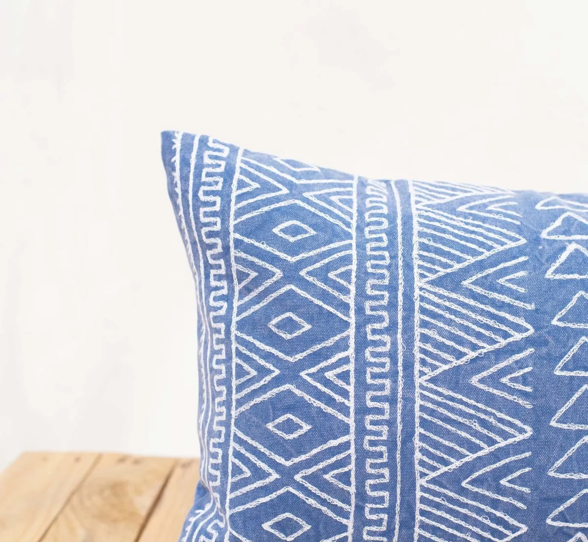 Aztec pattern pillow cover, blue colour, embroidery, geometrical, cotton pillow cover,14"X21"