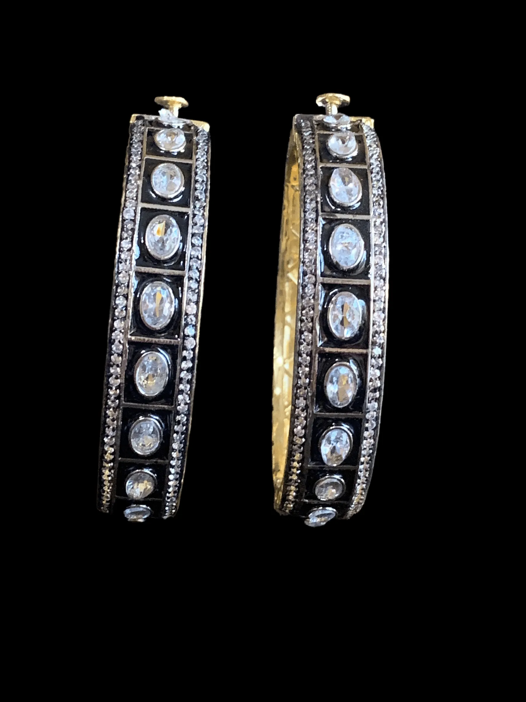 B33 Victorian polki bangles