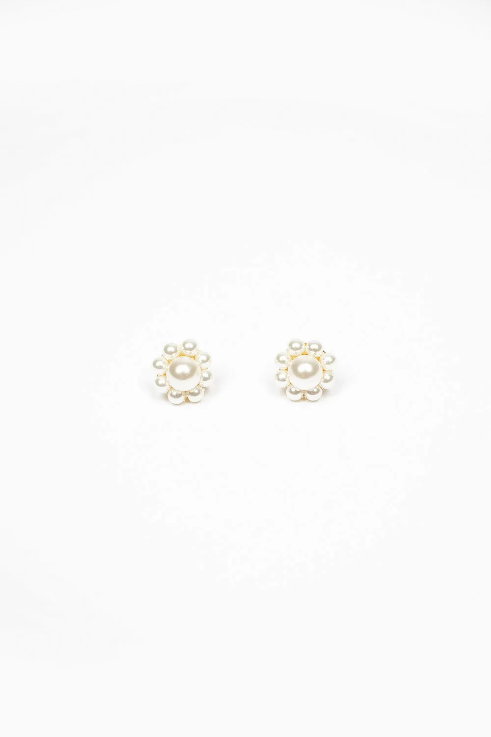 Daisy Pearl Earrings