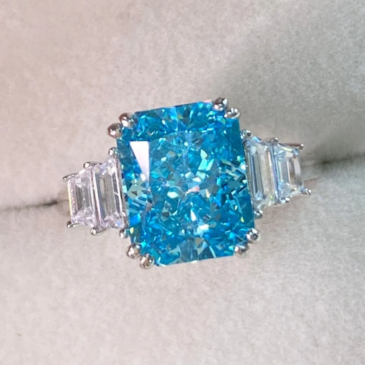 Moissanite Aquamarine Romantic Ring