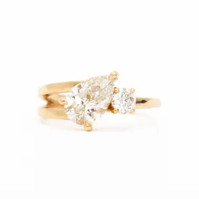 Pear & Round Maisonette Ring