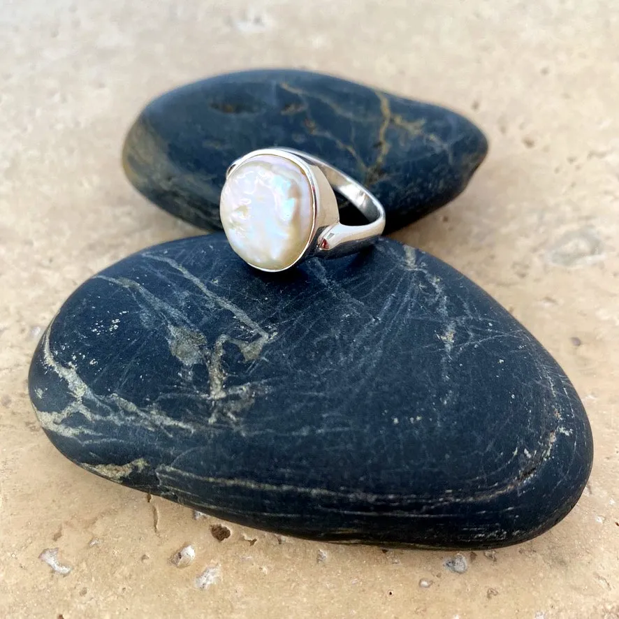 Pearl Delphi Ring