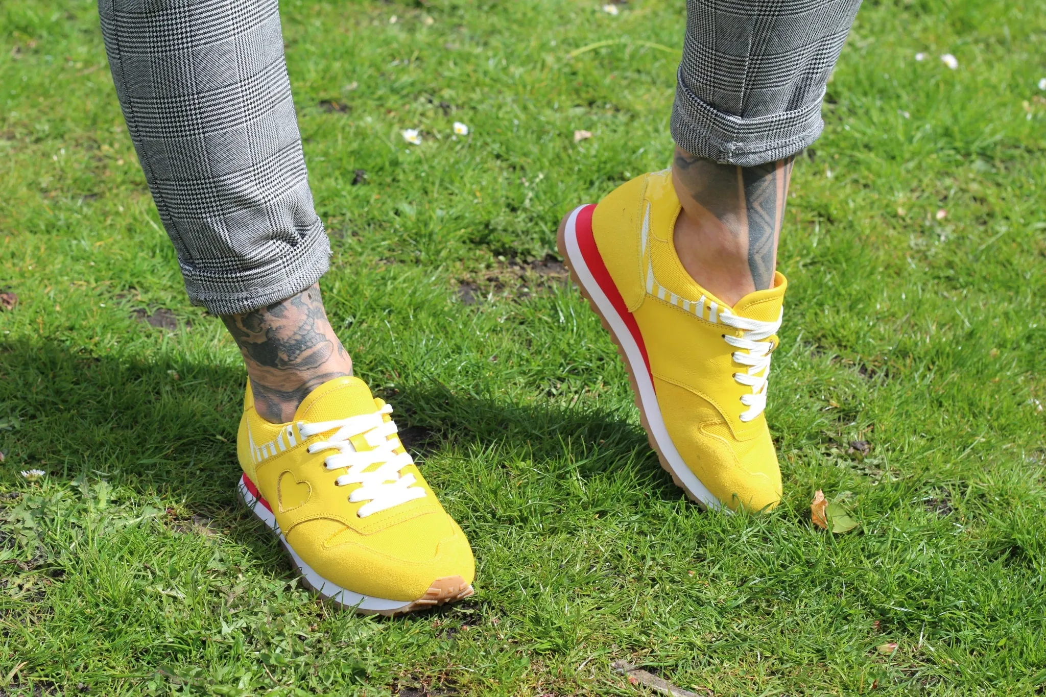 Serena Sunshine #MyLolaSneaks