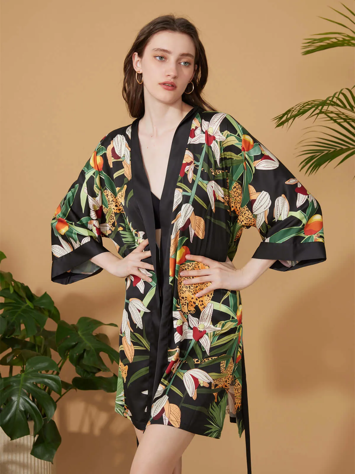 Short Kimono Robe Black Leopard