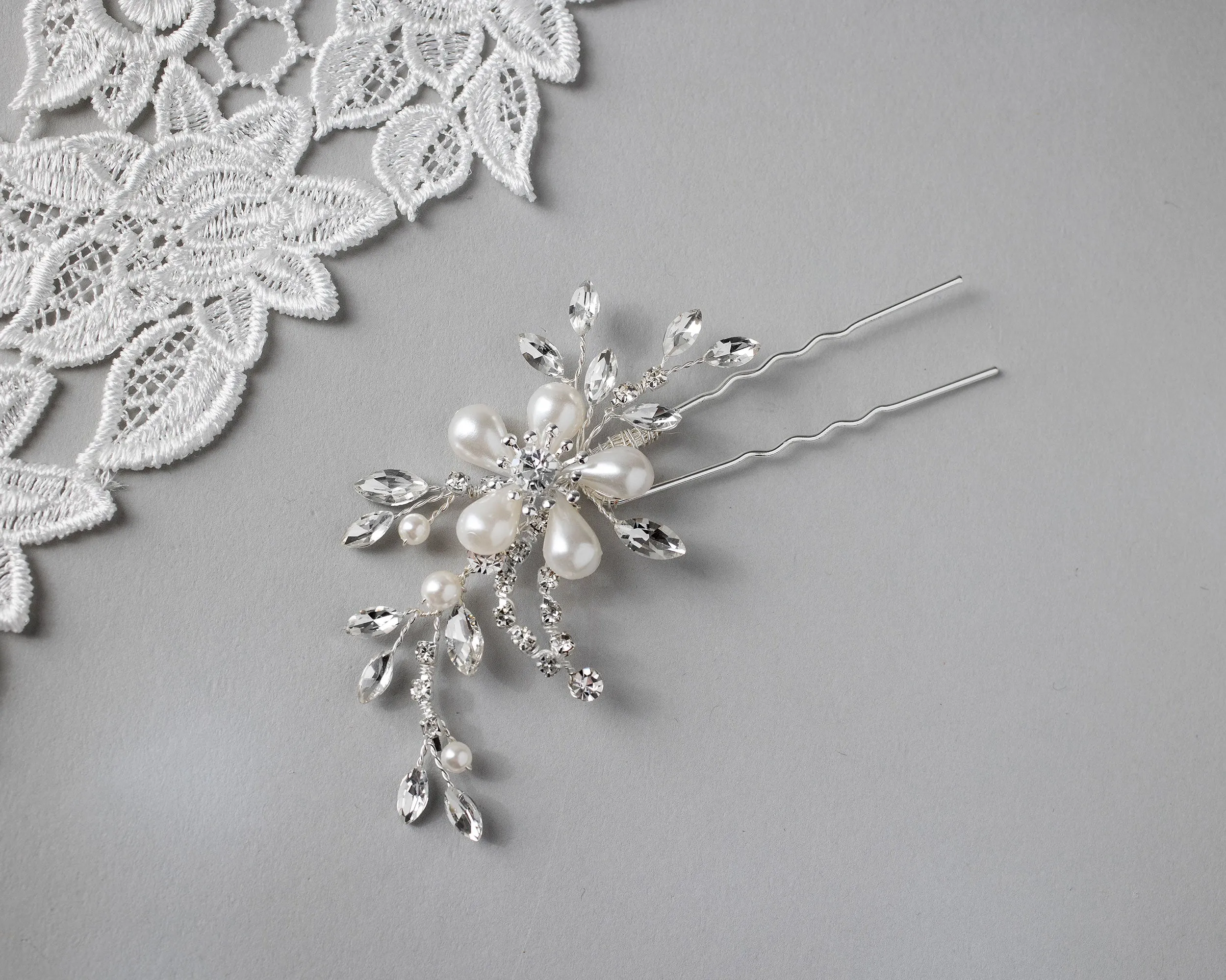 Teardrop Ivory Pearl Flower Hair Pin