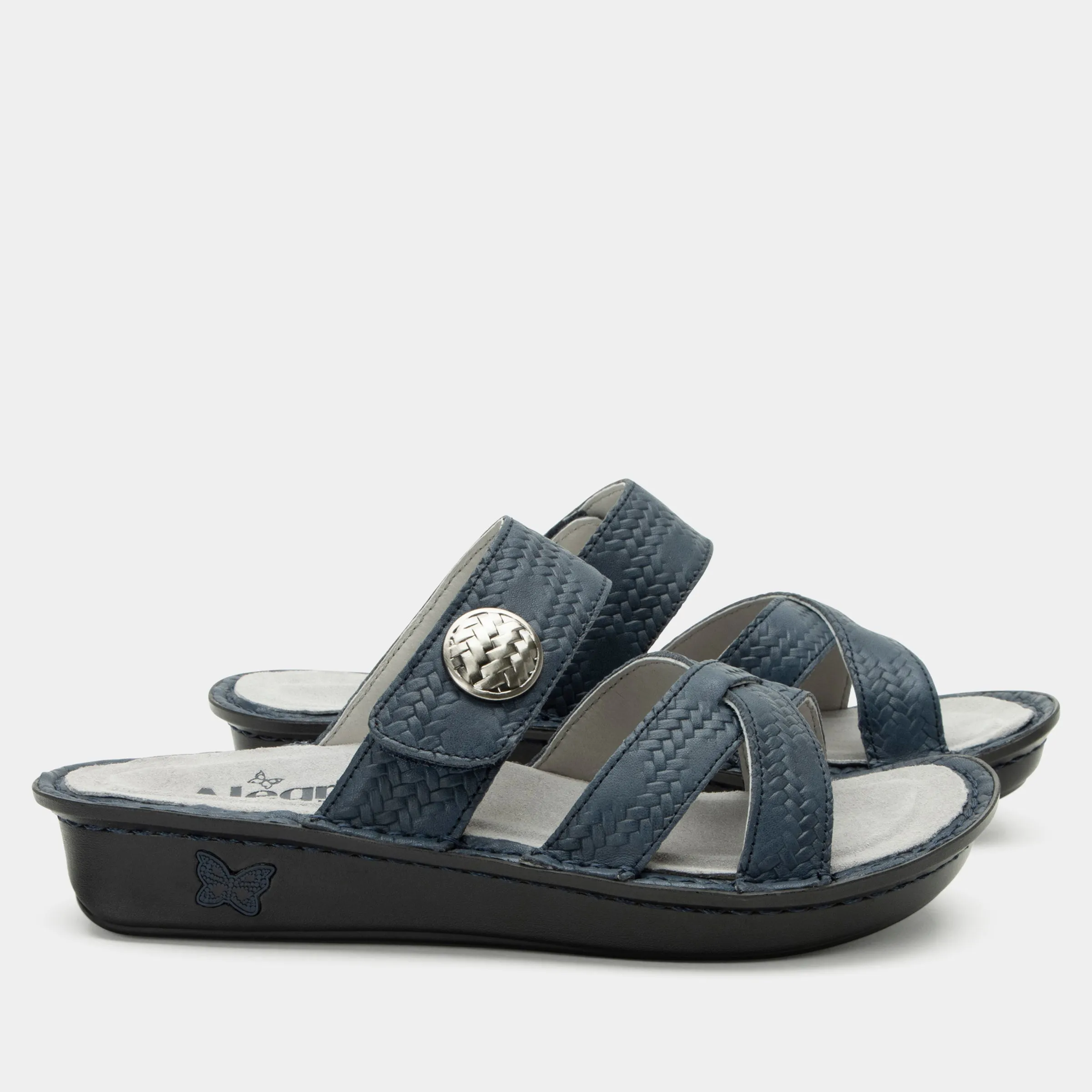 Victoriah Basketry Navy Sandal