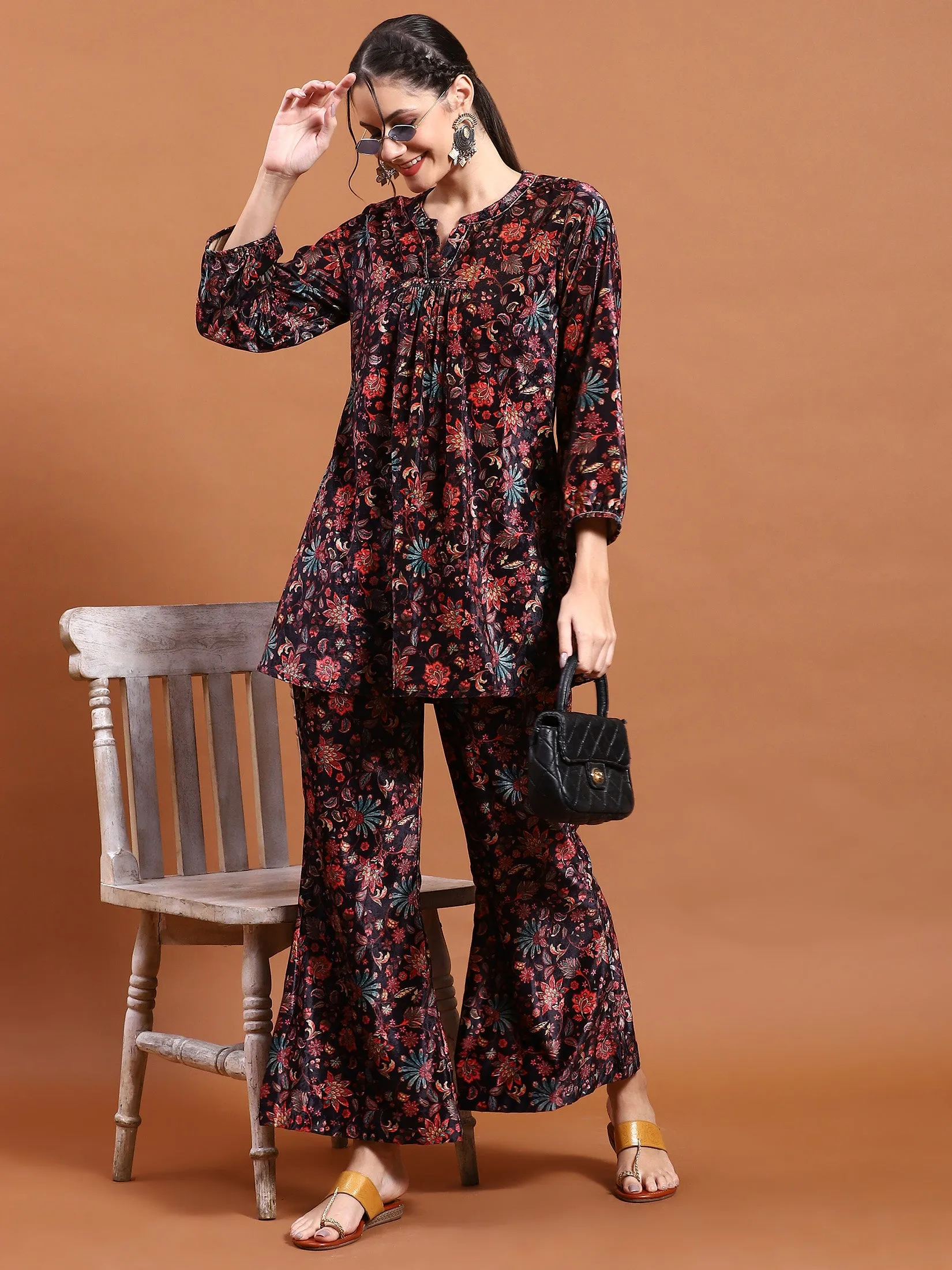 Winter Women Black Floral Print Co-Ord Set