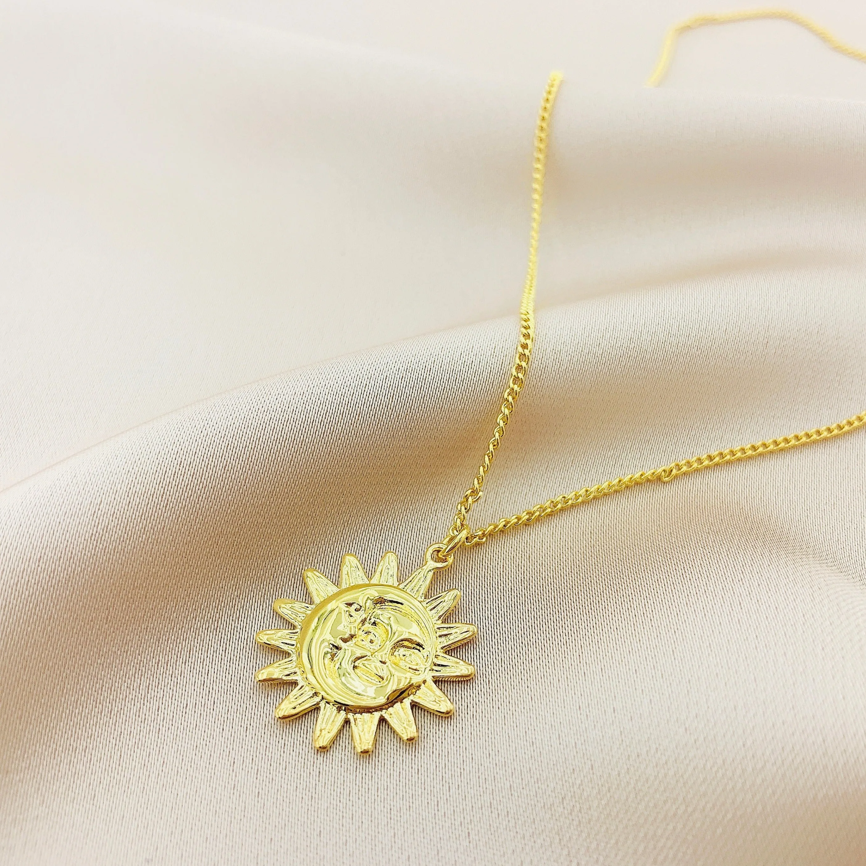 Women's Sunshine Crescent Moon Necklace